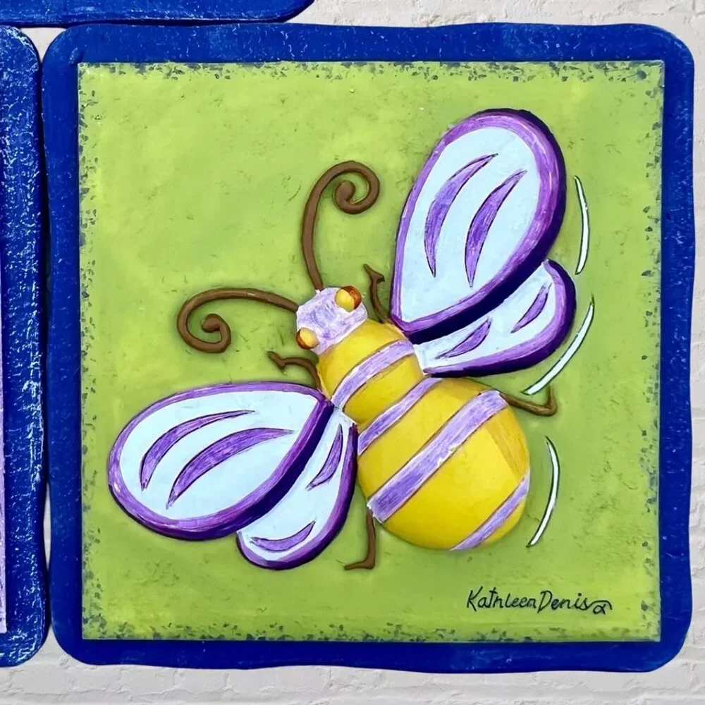 Kathleen Denis Wall Plaques Hanging Art‎ Butterfly Bee Flower 5 1/2